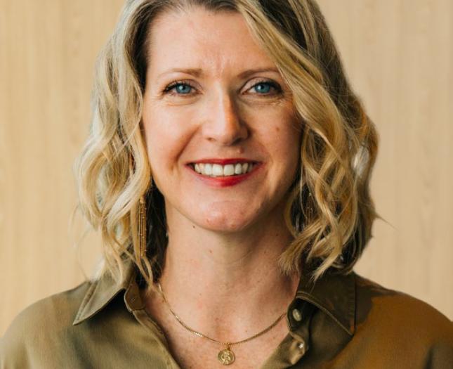 Headshot of Sarah Crawford-Bohl