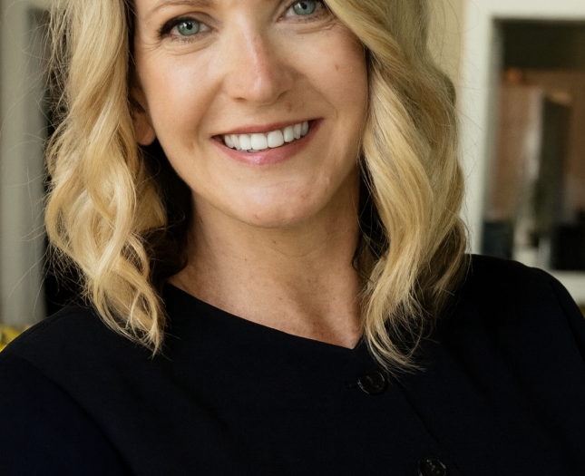 Headshot of Sarah Crawford-Bohl