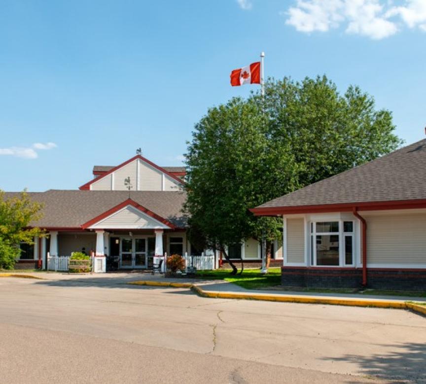 la crete community health centre exterior.